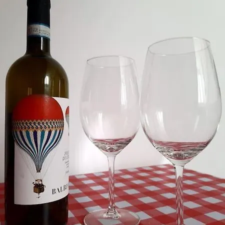 아파트 La Mansarda Delle Mongolfiere *